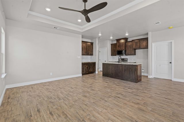 3402 Hilltop Road, Granbury, TX 76048