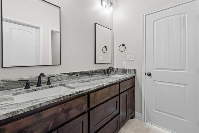 3402 Hilltop Road, Granbury, TX 76048