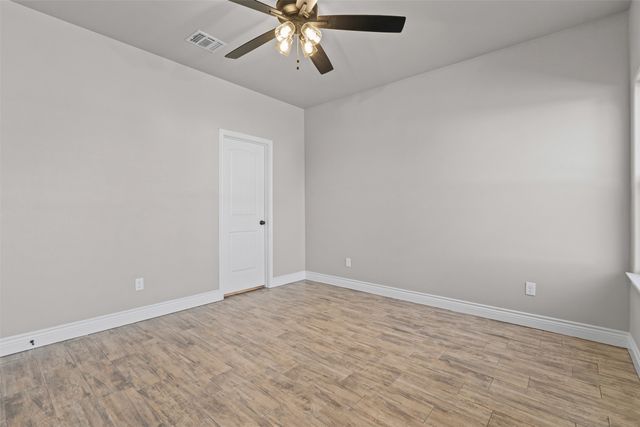 3402 Hilltop Road, Granbury, TX 76048