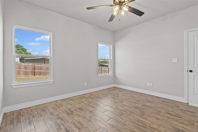3402 Hilltop Road, Granbury, TX 76048