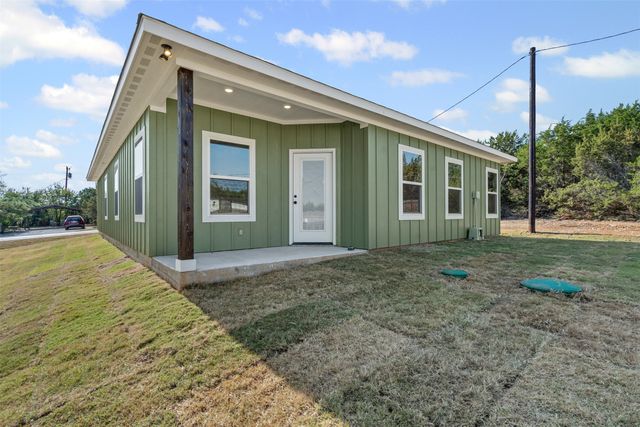 3402 Hilltop Road, Granbury, TX 76048