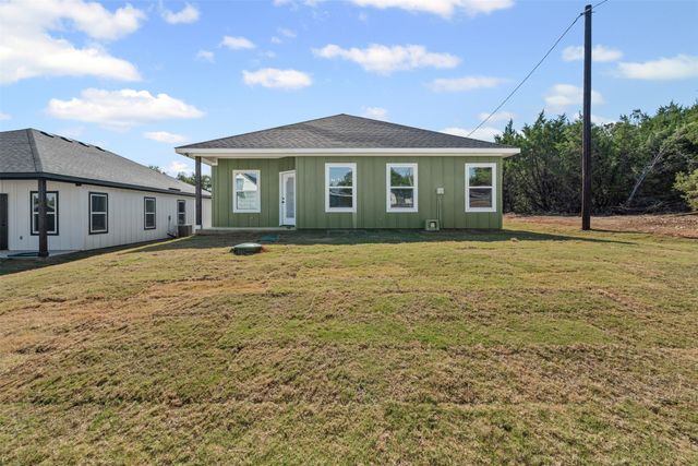 3402 Hilltop Road, Granbury, TX 76048