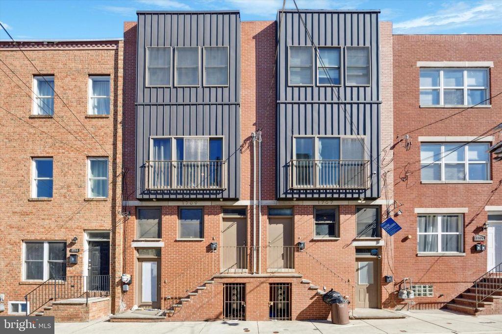 1709 ARLINGTON ST, Philadelphia, PA 19121