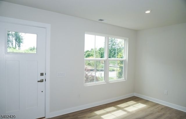 60 Coventry Rd, Hardyston Twp., NJ 07419