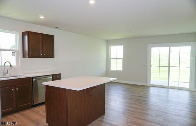 60 Coventry Rd, Hardyston Twp., NJ 07419