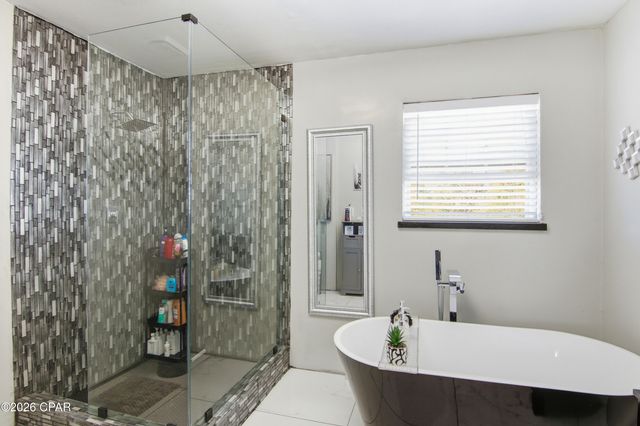 4421 Mill Bayou Road, Panama City, FL 32404