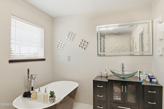 4421 Mill Bayou Road, Panama City, FL 32404