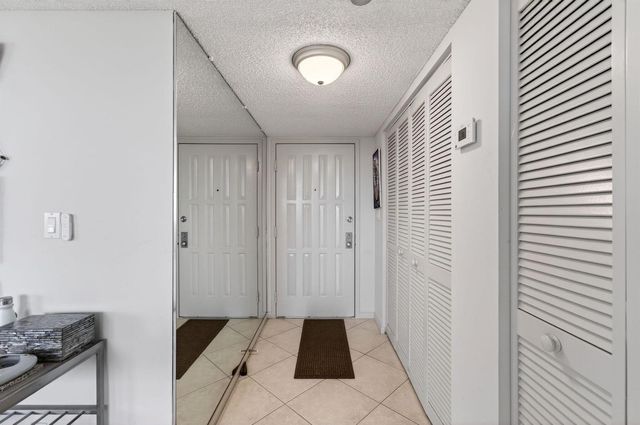3420 S Ocean Boulevard 5z, Highland Beach, FL 33487