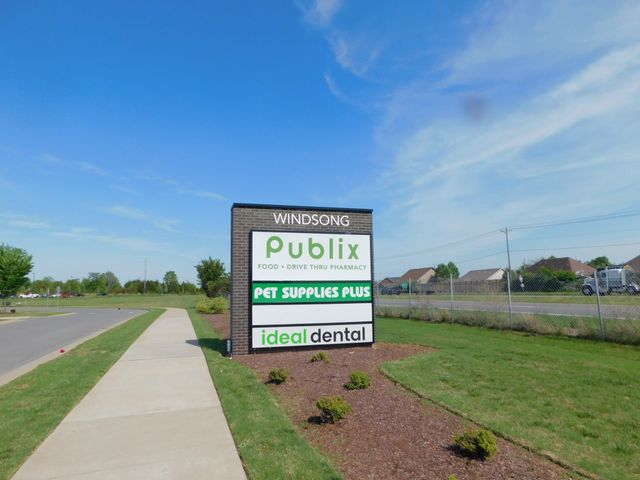 1010 Duncan St, Gallatin, TN 37066