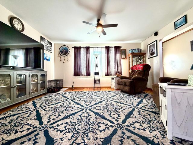 577 Sunny Acres Drive, Bedford, IN 47421