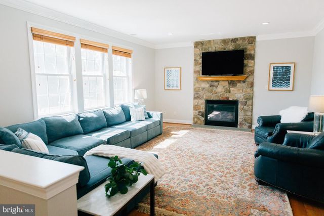 315 TINSMAN DR, Perkasie, PA 18944