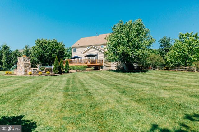 315 TINSMAN DR, Perkasie, PA 18944