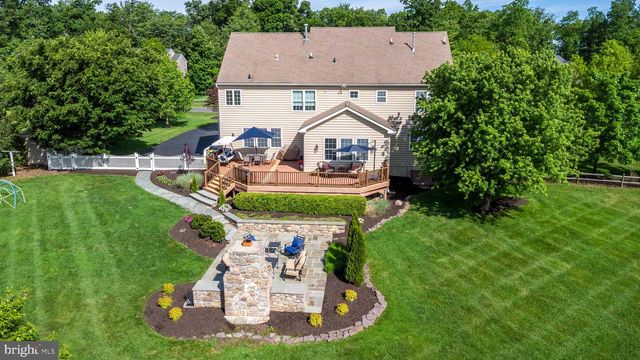 315 TINSMAN DR, Perkasie, PA 18944