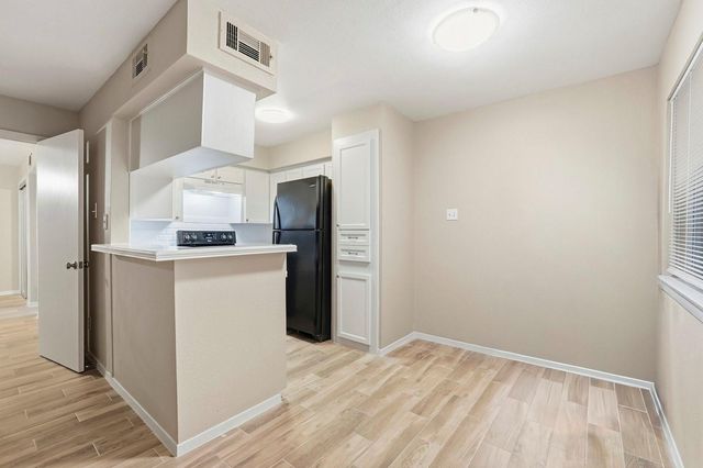 309 Stratford Street 6, Houston, TX 77006