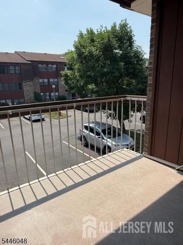 197-B Sierra Court, Woodbridge Proper, NJ 07095