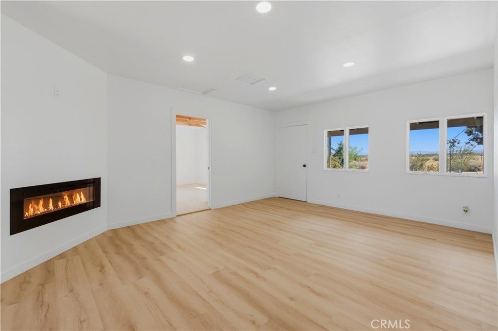 Image 19 of property listing at 60812 Adele Road, Landers, CA 92285