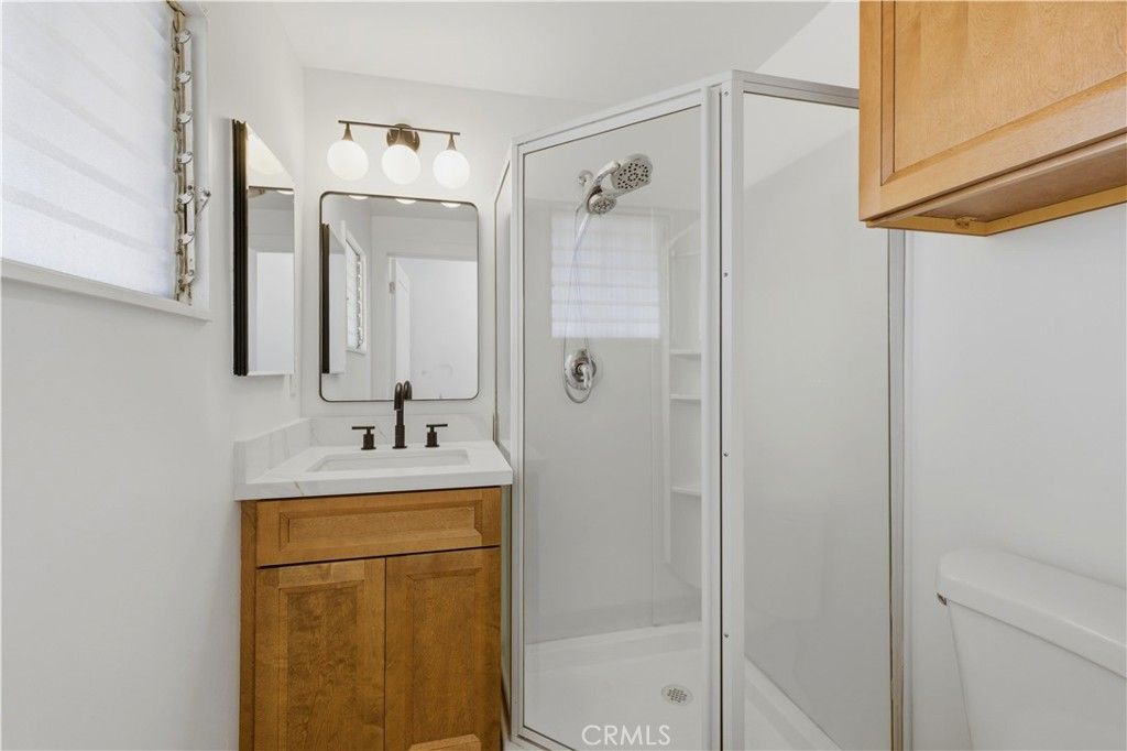 Image 34 of property listing at 60812 Adele Road, Landers, CA 92285