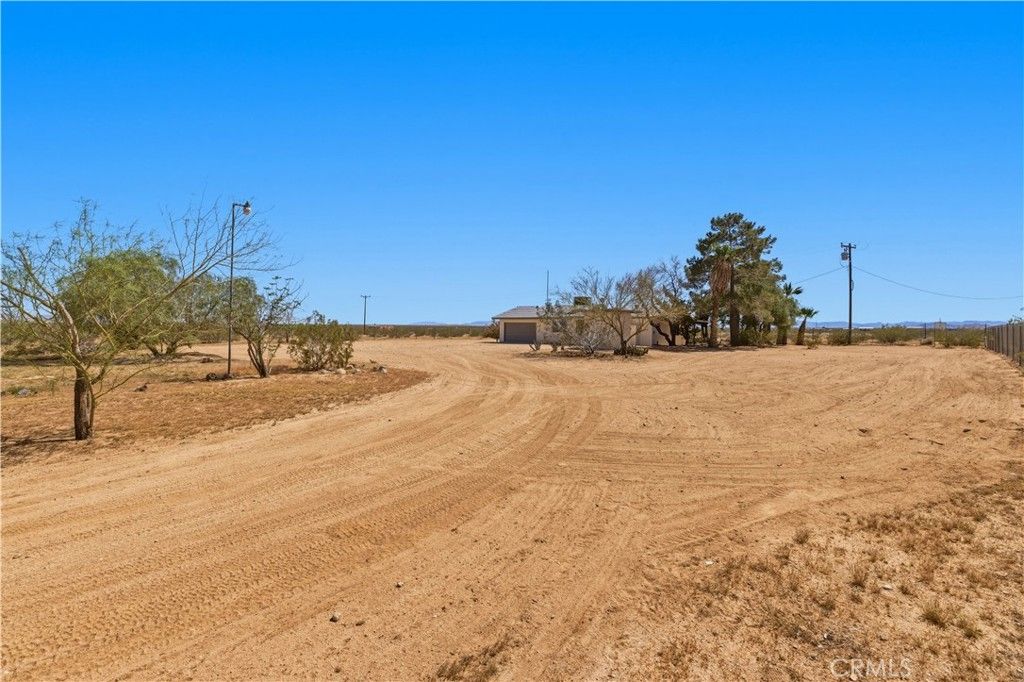 Image 55 of property listing at 60812 Adele Road, Landers, CA 92285