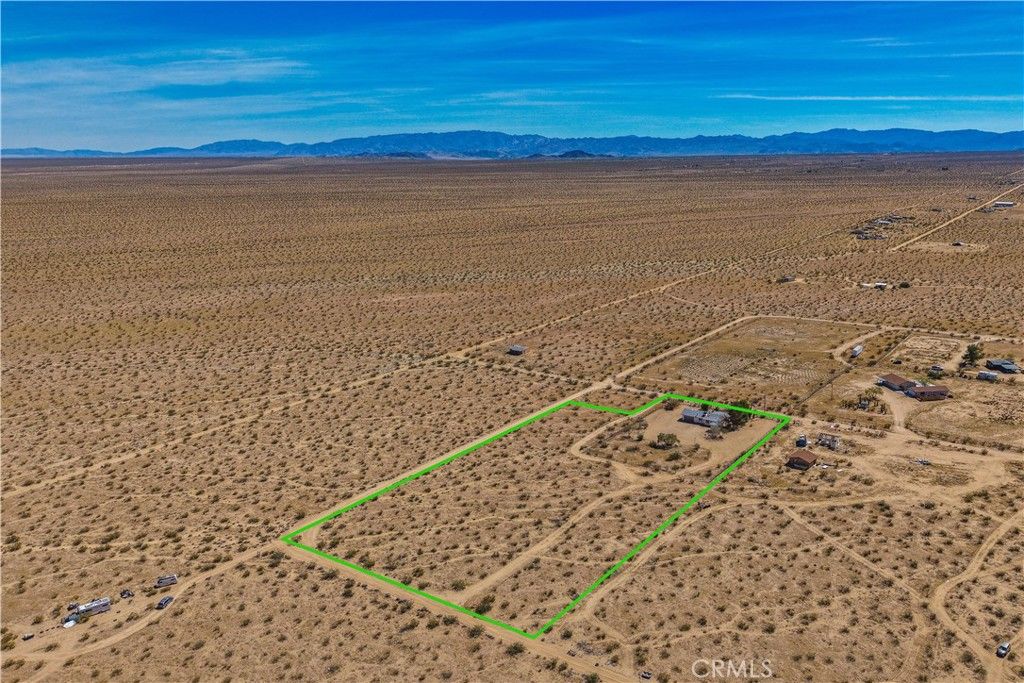 Image 58 of property listing at 60812 Adele Road, Landers, CA 92285