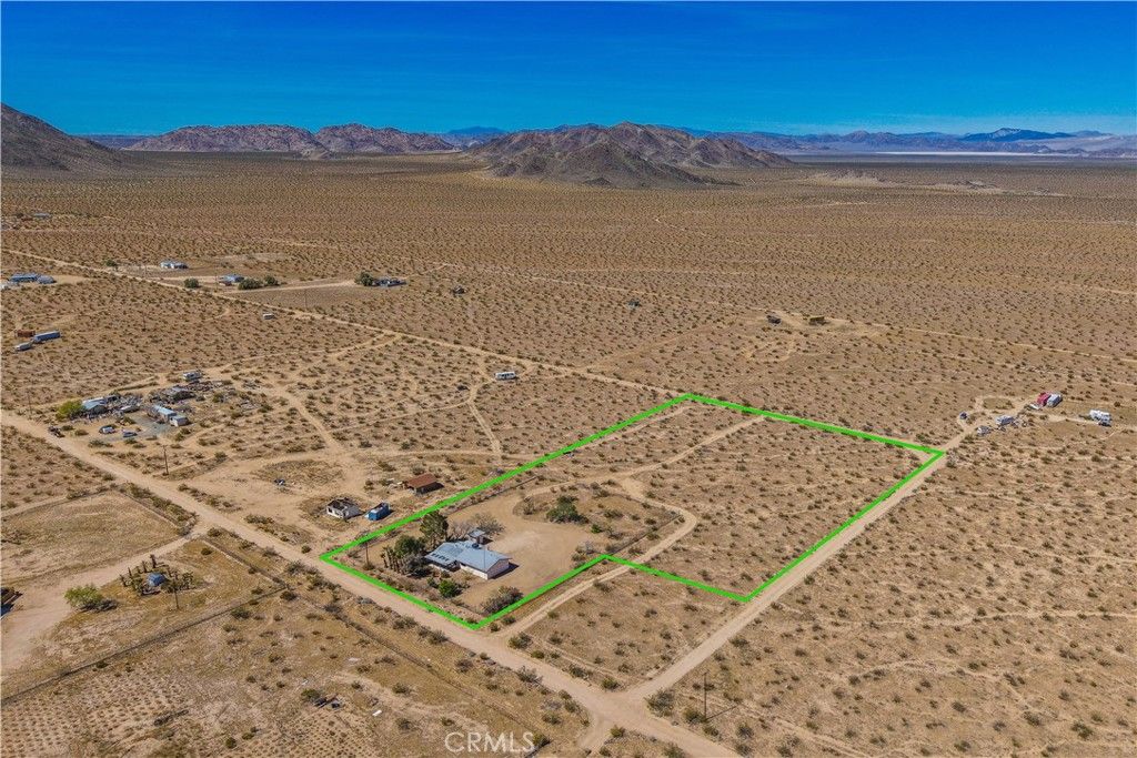 Image 60 of property listing at 60812 Adele Road, Landers, CA 92285