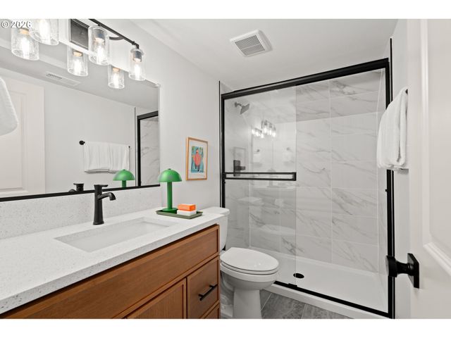 3801 Sw IOWA St, Portland, OR 97221
