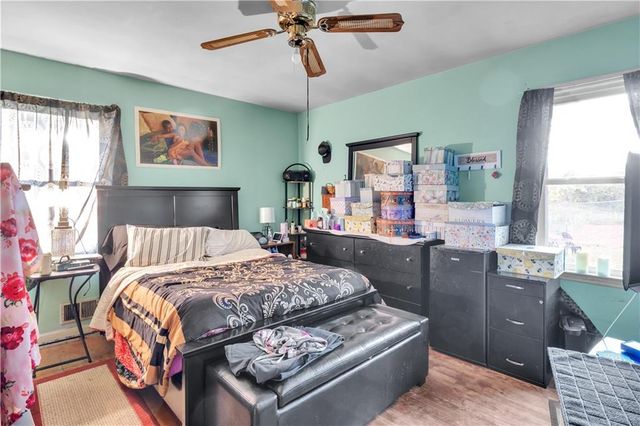 2568 Burkshire Road, Ellenwood, GA 30294