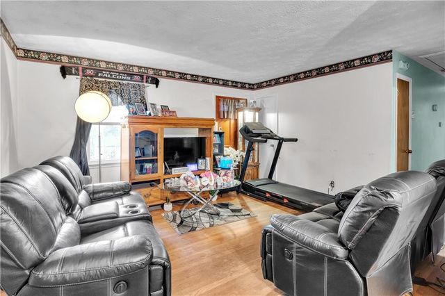 2568 Burkshire Road, Ellenwood, GA 30294