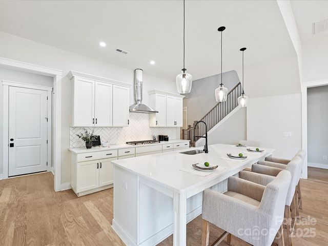 13722 Glennmayes Drive, Huntersville, NC 28078