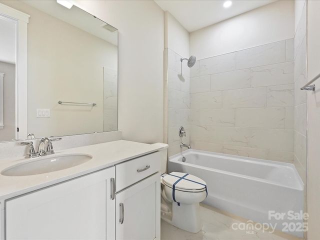 13722 Glennmayes Drive, Huntersville, NC 28078