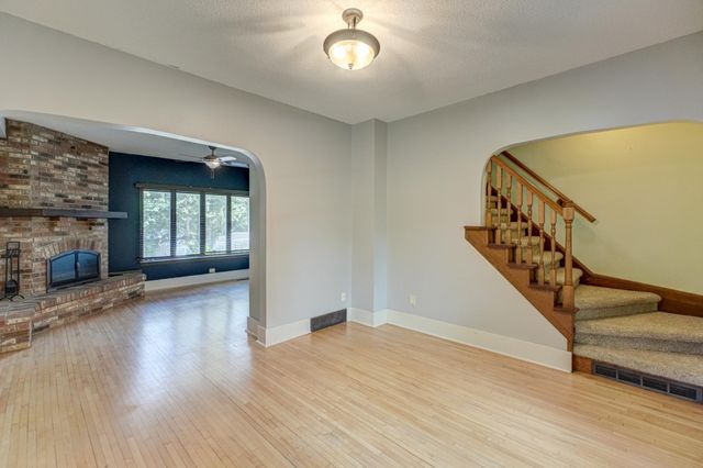 738 9th Street, Hudson, WI 54016