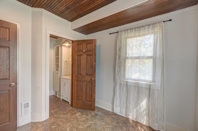 738 9th Street, Hudson, WI 54016