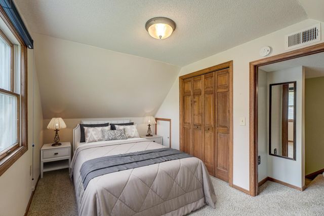 738 9th Street, Hudson, WI 54016