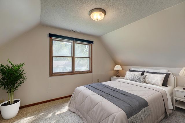 738 9th Street, Hudson, WI 54016