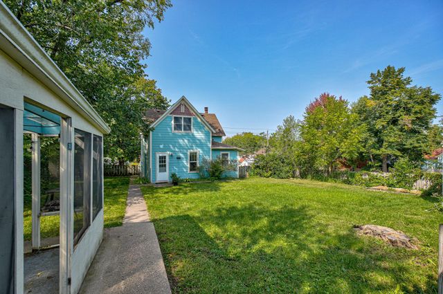 738 9th Street, Hudson, WI 54016