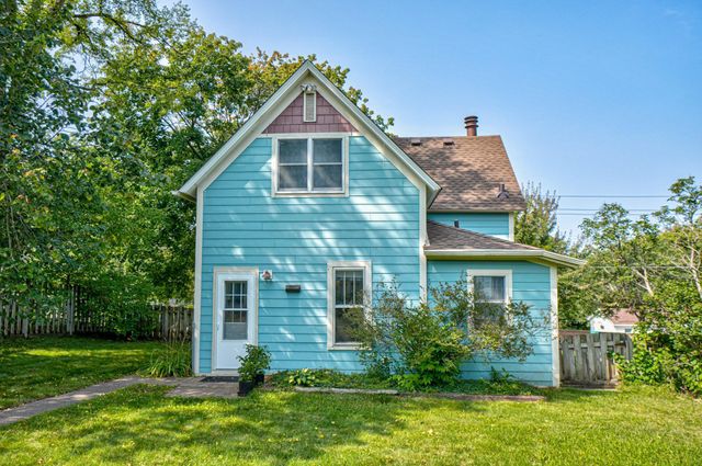 738 9th Street, Hudson, WI 54016