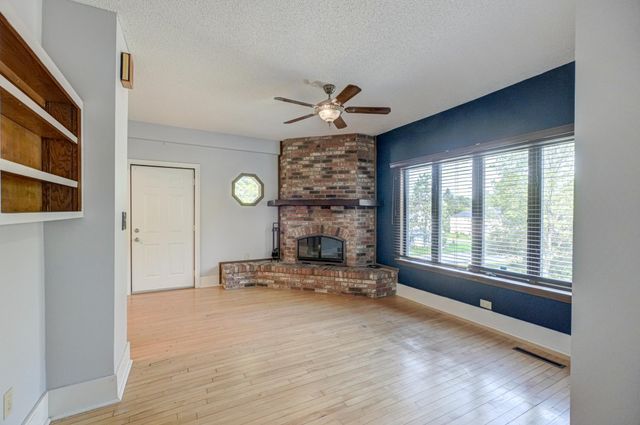 738 9th Street, Hudson, WI 54016