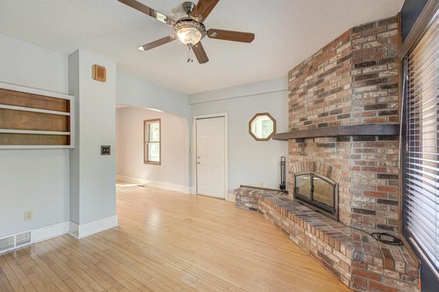 738 9th Street, Hudson, WI 54016