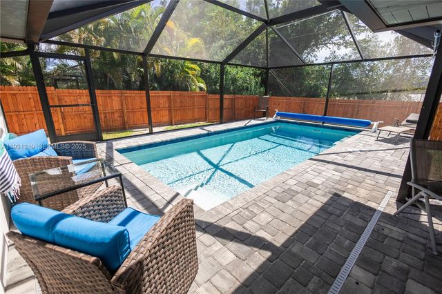 17312 Lee RD, Fort Myers, FL 33967