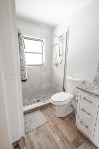 17312 Lee RD, Fort Myers, FL 33967