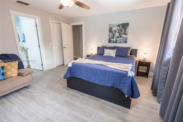 17312 Lee RD, Fort Myers, FL 33967