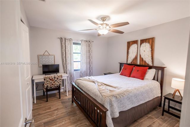 17312 Lee RD, Fort Myers, FL 33967