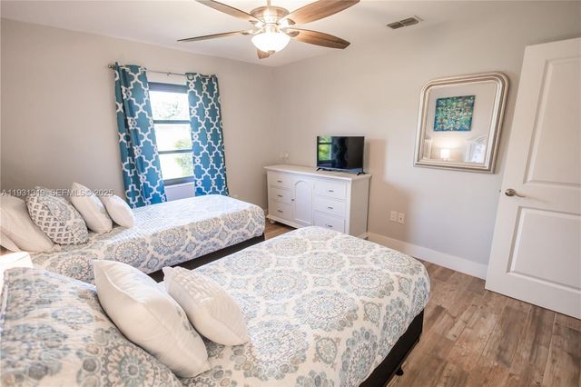 17312 Lee RD, Fort Myers, FL 33967