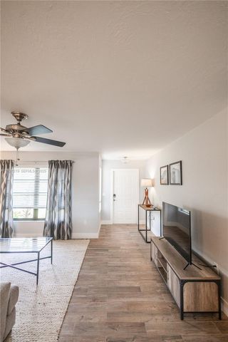 17312 Lee RD, Fort Myers, FL 33967