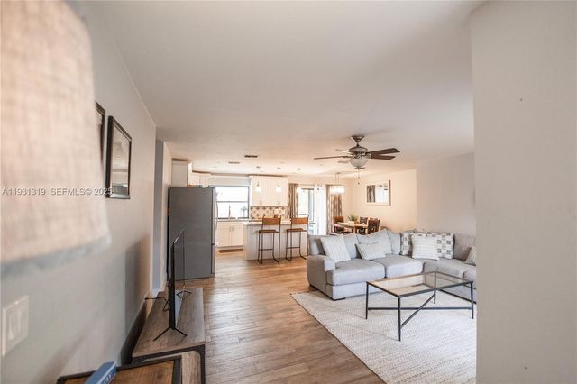 17312 Lee RD, Fort Myers, FL 33967