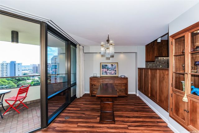 1525 Wilder Avenue 1005, Honolulu, HI 96822