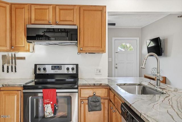 1005 W Main Street, Carrboro, NC 27510