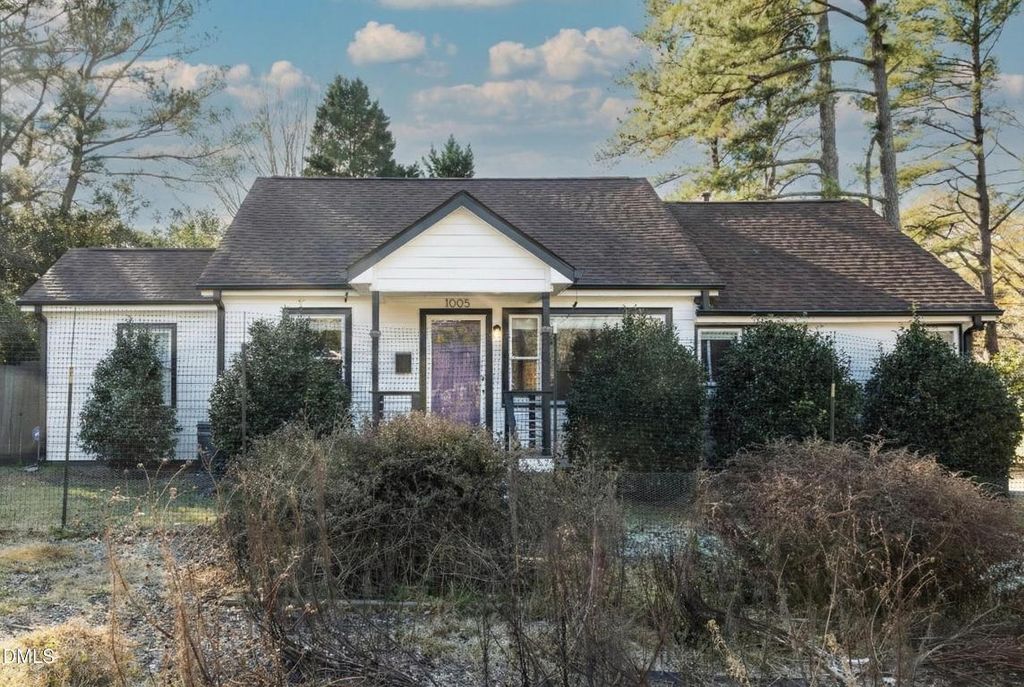 1005 W Main Street, Carrboro, NC 27510