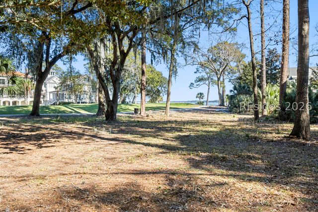9 Front Light Walk, Daufuskie Island, SC 29915