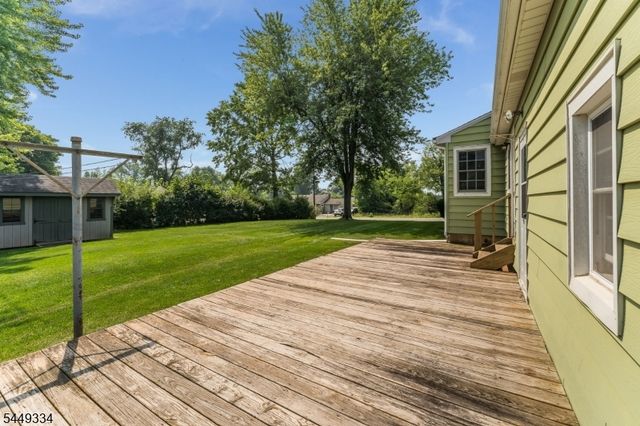 16 Evagrod Street, Bridgewater Twp., NJ 08807