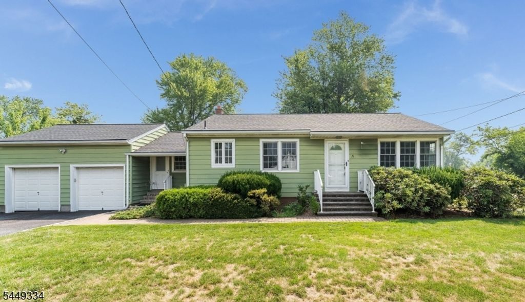16 Evagrod Street, Bridgewater Twp., NJ 08807